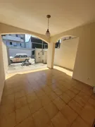 Casa com 2 Quartos para alugar, 144m² no Centro, Taubaté - Foto 4