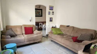 Casa com 3 Quartos à venda, 195m² no Tibery, Uberlândia - Foto 1