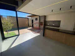 Casa de Condomínio com 3 Quartos à venda, 210m² no Novo Mundo, Uberlândia - Foto 1