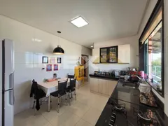 Casa com 3 Quartos à venda, 320m² no Tietê, Divinópolis - Foto 6