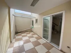 Casa de Condomínio com 3 Quartos para alugar, 160m² no Água Verde, Curitiba - Foto 10