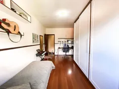 Casa com 3 Quartos à venda, 285m² no Fazendinha, Teresópolis - Foto 28