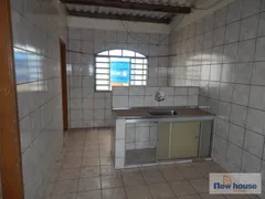 Casa com 2 Quartos para alugar, 80m² no Taguatinga Sul, Taguatinga - Foto 8