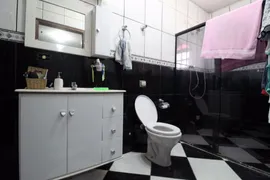 Sobrado com 2 Quartos à venda, 231m² no Jardim Ipê, Mauá - Foto 14