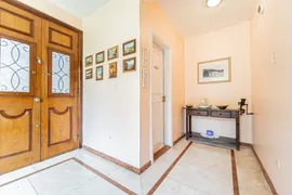 Casa com 3 Quartos à venda, 337m² no Granja Viana, Cotia - Foto 9