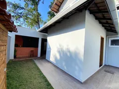 Casa com 3 Quartos à venda, 200m² no Praia do Estaleiro, Balneário Camboriú - Foto 21