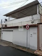 Casa com 3 Quartos para alugar, 220m² no Centro, Anápolis - Foto 1