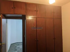 Casa com 3 Quartos à venda, 205m² no Champagnat, Londrina - Foto 14