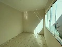 Casa com 3 Quartos à venda, 173m² no Cidade Jardim, Uberlândia - Foto 10