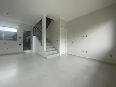 Sobrado com 2 Quartos à venda, 75m² no Santa Catarina, Joinville - Foto 5