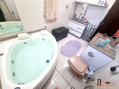 Casa com 5 Quartos à venda, 350m² no Tupi B, Belo Horizonte - Foto 47