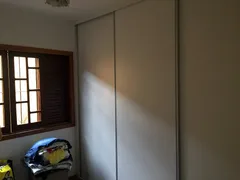 Sobrado com 3 Quartos à venda, 330m² no Embuema, Embu das Artes - Foto 10