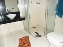 Casa com 3 Quartos à venda, 200m² no Serrano, Belo Horizonte - Foto 12