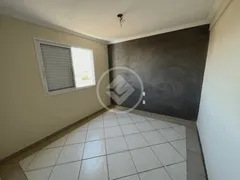 Apartamento com 3 Quartos à venda, 94m² no Tubalina, Uberlândia - Foto 4