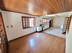 Casa com 3 Quartos à venda, 237m² no Sao Virgilio, Caxias do Sul - Foto 2