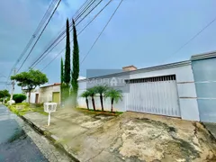 Casa com 3 Quartos à venda, 204m² no Trevo, Belo Horizonte - Foto 1