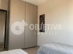 Apartamento com 2 Quartos à venda, 50m² no Umuarama, Uberlândia - Foto 4