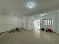 Casa com 2 Quartos para alugar, 170m² no Centro, Atibaia - Foto 1