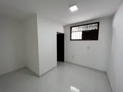 Prédio Inteiro com 8 Quartos para alugar, 300m² no Candelária, Natal - Foto 33