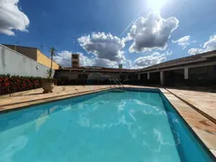 Casa com 3 Quartos à venda, 312m² no Jardim Soljumar, Sertãozinho - Foto 2