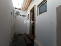 Casa com 3 Quartos à venda, 386m² no Osvaldo Rezende, Uberlândia - Foto 16