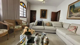 Casa com 4 Quartos à venda, 258m² no Anchieta, Belo Horizonte - Foto 2