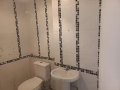 Casa Comercial com 5 Quartos para alugar, 120m² no Santo Antônio, Belo Horizonte - Foto 7