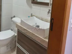 Apartamento com 2 Quartos à venda, 61m² no Parque Santo Antônio, Jacareí - Foto 4