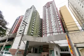 Apartamento com 1 Quarto para alugar, 62m² no Centro, Curitiba - Foto 1