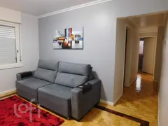 Apartamento com 2 Quartos à venda, 59m² no Vila Ipiranga, Porto Alegre - Foto 2