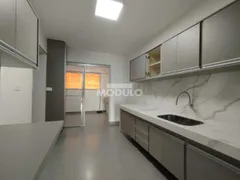 Apartamento com 3 Quartos à venda, 154m² no Centro, Uberlândia - Foto 6