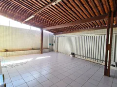 Casa com 4 Quartos à venda, 300m² no Lagoa Nova, Natal - Foto 4