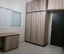 Casa com 3 Quartos à venda, 168m² no Jardim Patrícia, Uberlândia - Foto 9