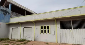 Galpão / Depósito / Armazém para alugar, 300m² no Cidade Alta, Cuiabá - Foto 1