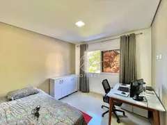 Casa de Condomínio com 4 Quartos à venda, 316m² no Granja Viana, Cotia - Foto 32