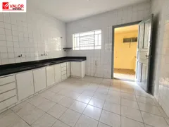 Casa com 4 Quartos para alugar, 276m² no Vila Morse, São Paulo - Foto 17