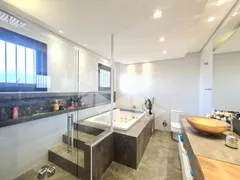 Casa com 3 Quartos para alugar, 311m² no Cinquentenário, Caxias do Sul - Foto 15