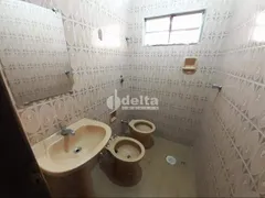 Casa com 3 Quartos à venda, 120m² no Daniel Fonseca, Uberlândia - Foto 11