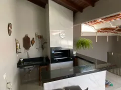 Casa com 3 Quartos à venda, 137m² no Jardim Alvorada, Londrina - Foto 2