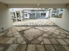 Sobrado com 4 Quartos para alugar, 425m² no Vigilato Pereira, Uberlândia - Foto 43