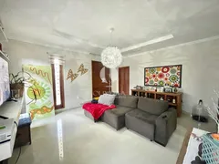 Casa com 4 Quartos à venda, 231m² no Pé-de-Plátano, Santa Maria - Foto 1