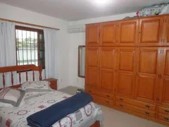 Casa com 3 Quartos à venda, 360m² no Itaúna, São Gonçalo - Foto 16