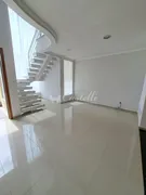 Casa com 3 Quartos para alugar, 240m² no Oficinas, Ponta Grossa - Foto 3