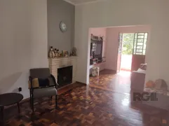 Casa com 2 Quartos para alugar, 170m² no Teresópolis, Porto Alegre - Foto 16