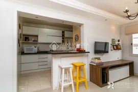 Apartamento com 2 Quartos à venda, 69m² no Menino Deus, Porto Alegre - Foto 2