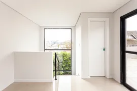 Sobrado com 3 Quartos à venda, 177m² no Tarumã, Curitiba - Foto 14