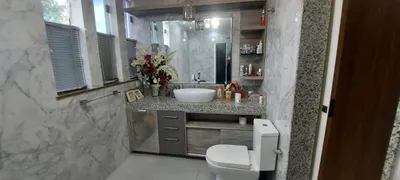 Casa com 4 Quartos à venda, 410m² no Caonze, Nova Iguaçu - Foto 21