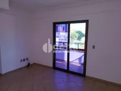 Apartamento com 3 Quartos à venda, 120m² no Lidice, Uberlândia - Foto 4