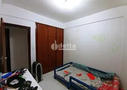 Apartamento com 3 Quartos à venda, 80m² no Martins, Uberlândia - Foto 2