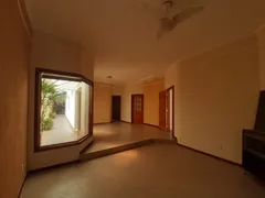 Casa com 3 Quartos para alugar, 200m² no Vila Sedenho, Araraquara - Foto 13